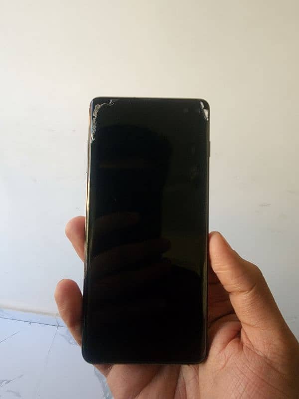 Samsung galaxy s10 plus good condition 1