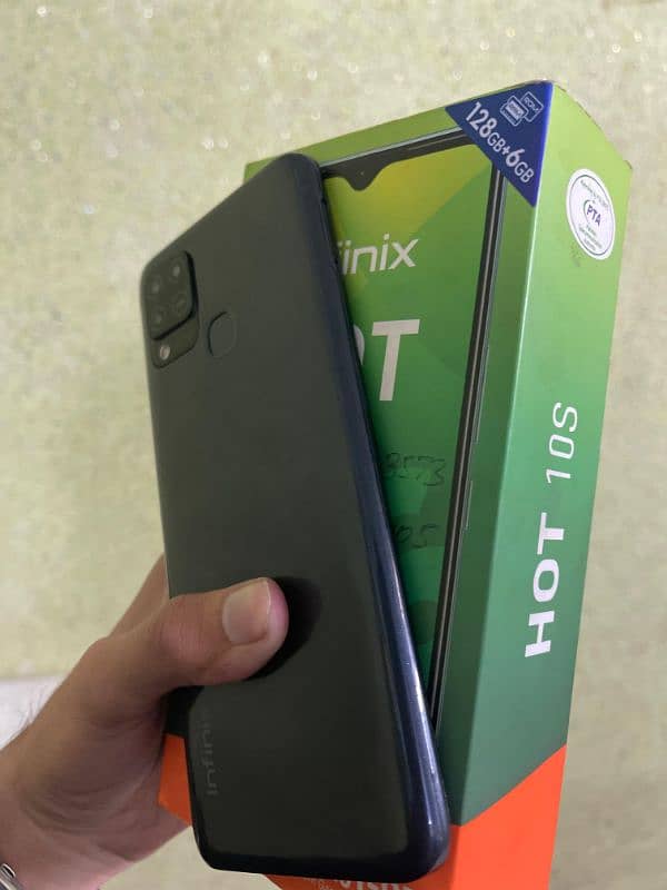 Infinix Hot10s 6/128 with box 0