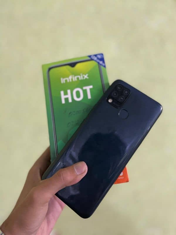 Infinix Hot10s 6/128 with box 1