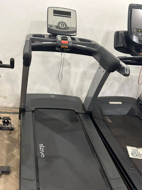 intenza treadmill USA 03201424262 10 year granty 2