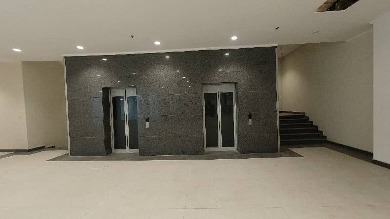 Near 1st Round-abound 8 Kanal 13 Marla Commercial Building for Rent in Paragon City Barki road Lahore. 12