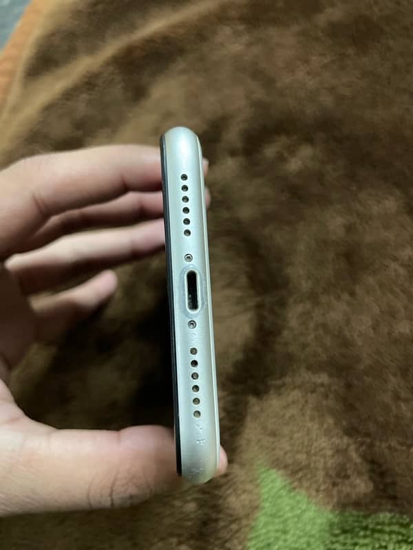 IPhone 11 64GB Nonpta FU 6