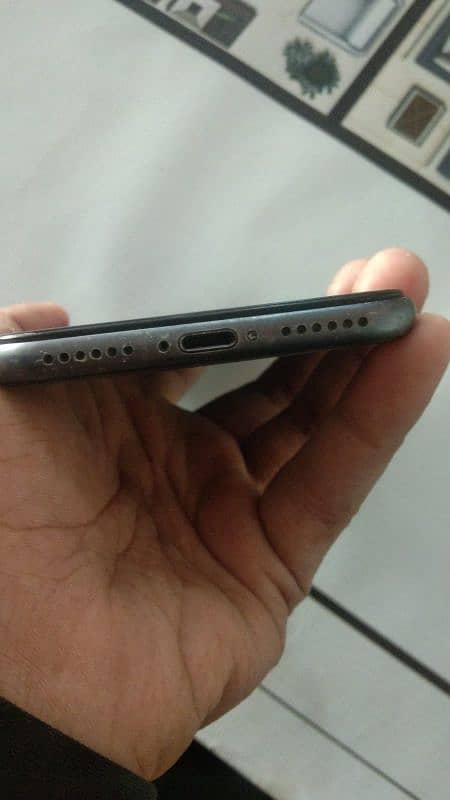 Iphone 8 urgent sale 2