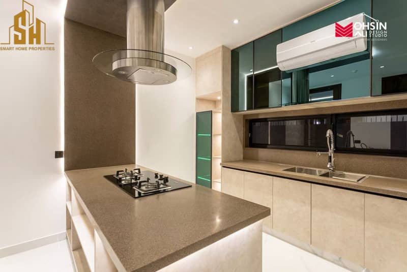 Ultra Modern Luxury Bungalow For Sale At Top Location Near MacDonald &; Park 16