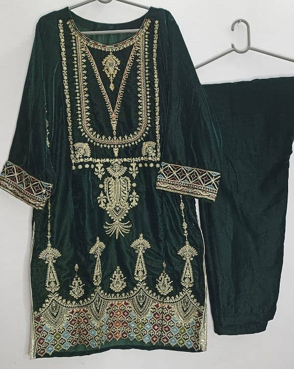 2pc Stitched Dress Velvet Khaddar Cotton Lawn 1