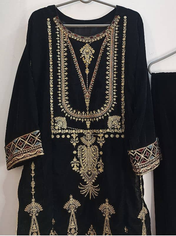 2pc Stitched Dress Velvet Khaddar Cotton Lawn 4