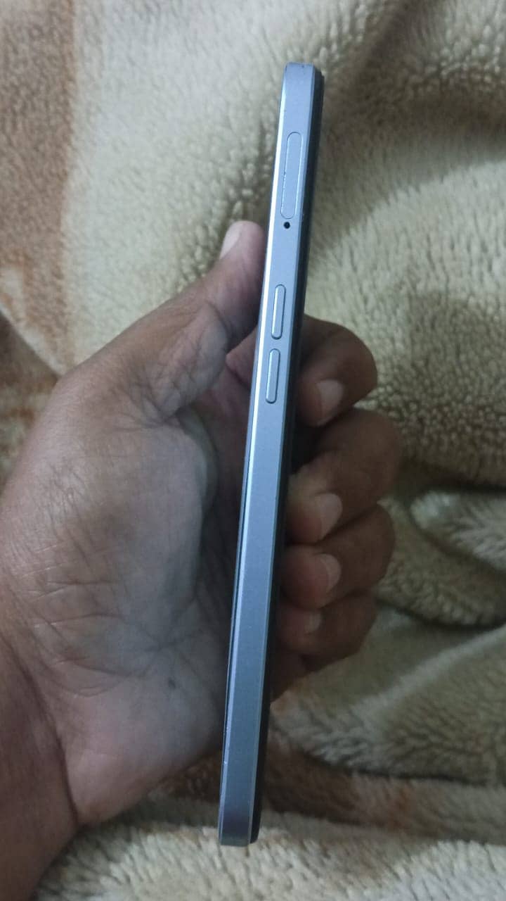 OPPO A57 6