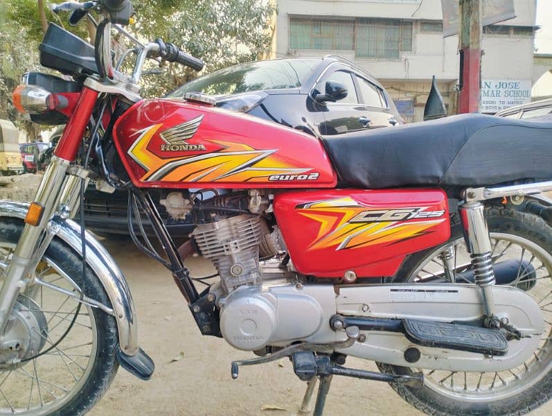 Honda CG125 2021 Karachi number brand new totally genuine condition ok 1