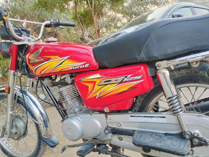 Honda CG125 2021 Karachi number brand new totally genuine condition ok 4