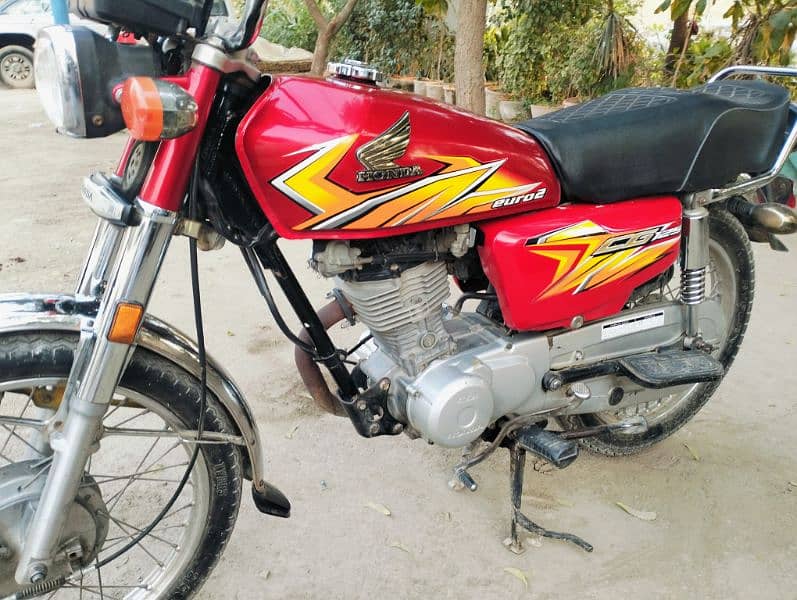 Honda CG125 2021 Karachi number brand new totally genuine condition ok 17