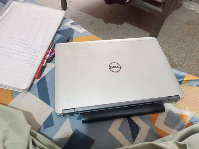 Dell latitude heavy machine available for sale 30 days check guara 2