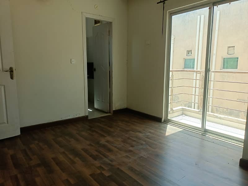 3bed apartment available for rent in d17 tulip apartment 1