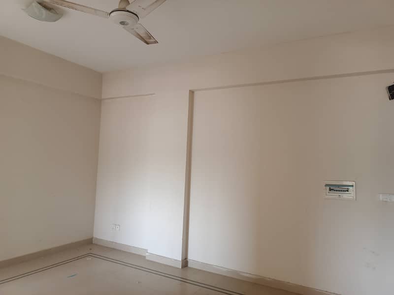 3bed apartment available for rent in d17 tulip apartment 5