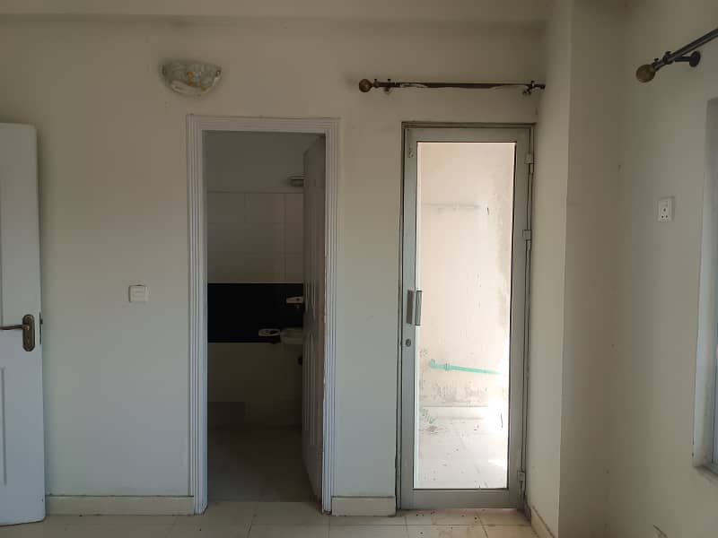 3bed apartment available for rent in d17 tulip apartment 6