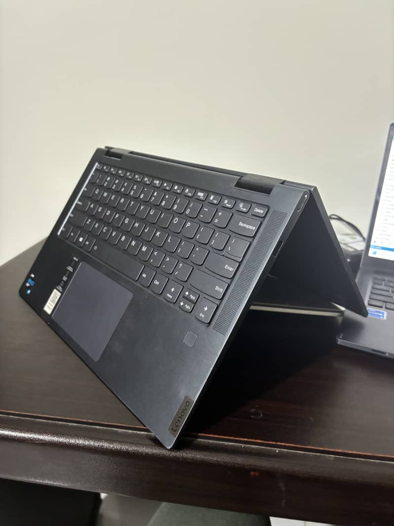 Lenovo 2-in-1 laptop i5 11th generation 2