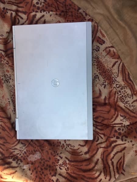 Hp elite book 8470p-10gb ram ,Extra 2gb ram,500 hdd 3