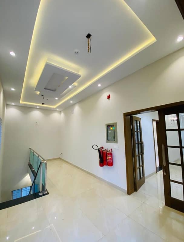 1 Kanal House for Rent in DHA Lahore Phase 7 Near DHA Raya Golf Club 3