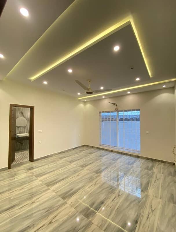 1 Kanal House for Rent in DHA Lahore Phase 7 Near DHA Raya Golf Club 14