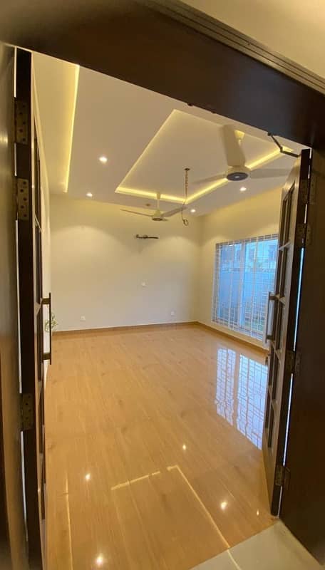 1 Kanal House for Rent in DHA Lahore Phase 7 Near DHA Raya Golf Club 15