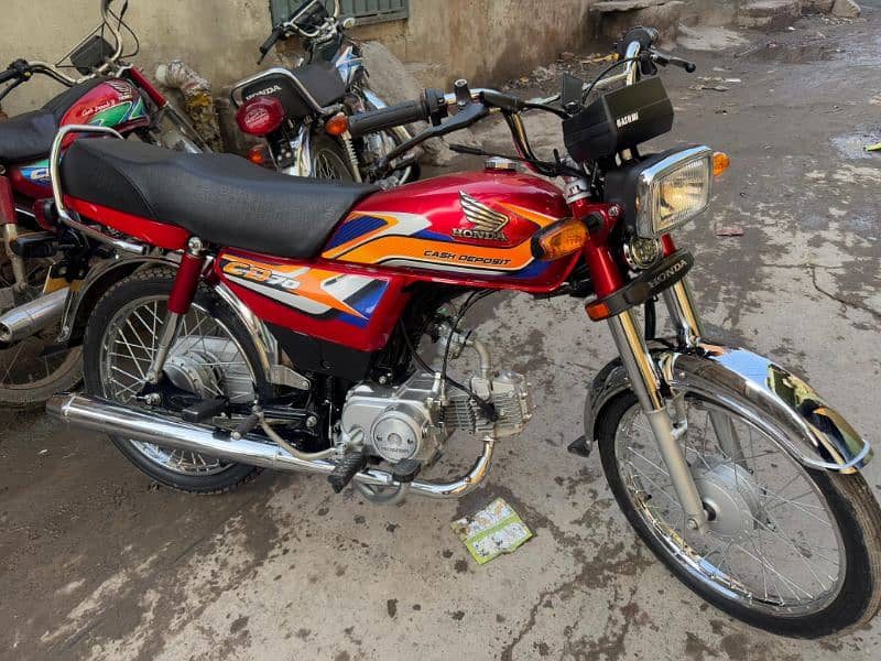 Honda CD 70 all ok 25 model ppki 25 ha Thora din phla li h 6