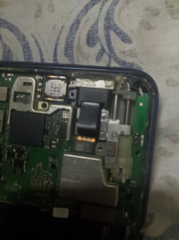 Huawei y9 prime for parts 1