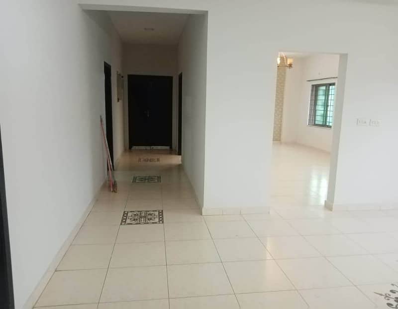 3 Bed Apatment Available for Rent in Askari 11 Lahore 6