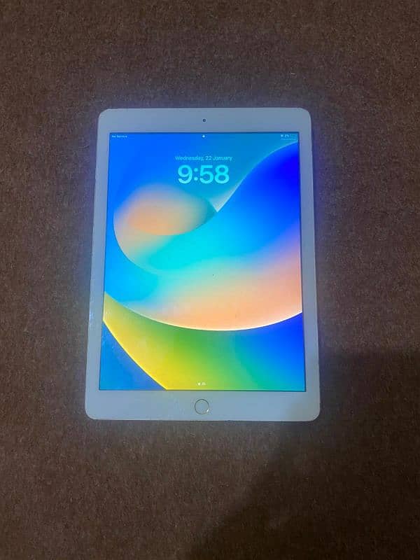 ipad MP5G2B/A 5TH GENERATION 0