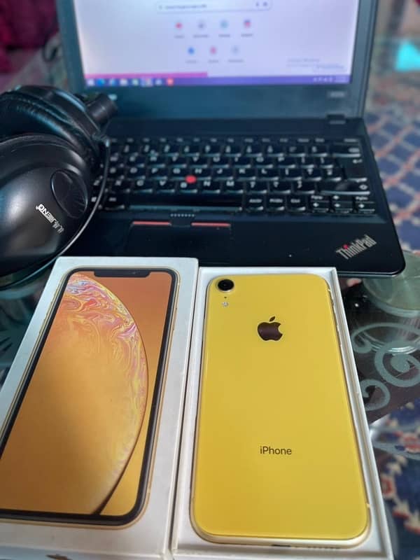 iphone xr 4