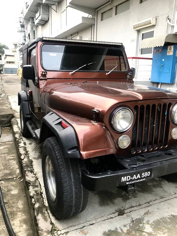 jeep in good condition only serious buyers contact whatsapp03315601784 2