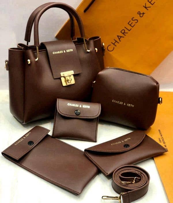 •  Material: Leather •  Pattern: Plain •  Number Of Pieces: 5 Pcs • 6