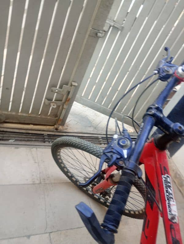 2 bycicles for sale urgent 3