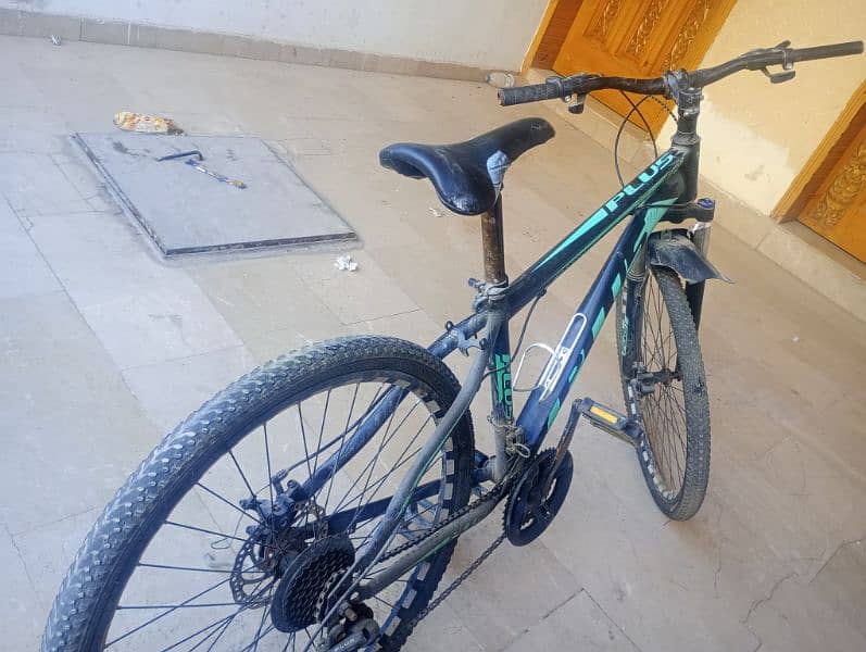 2 bycicles for sale urgent 8