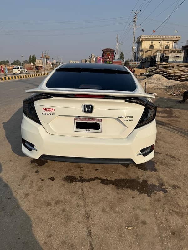 Honda Civic 2017 11