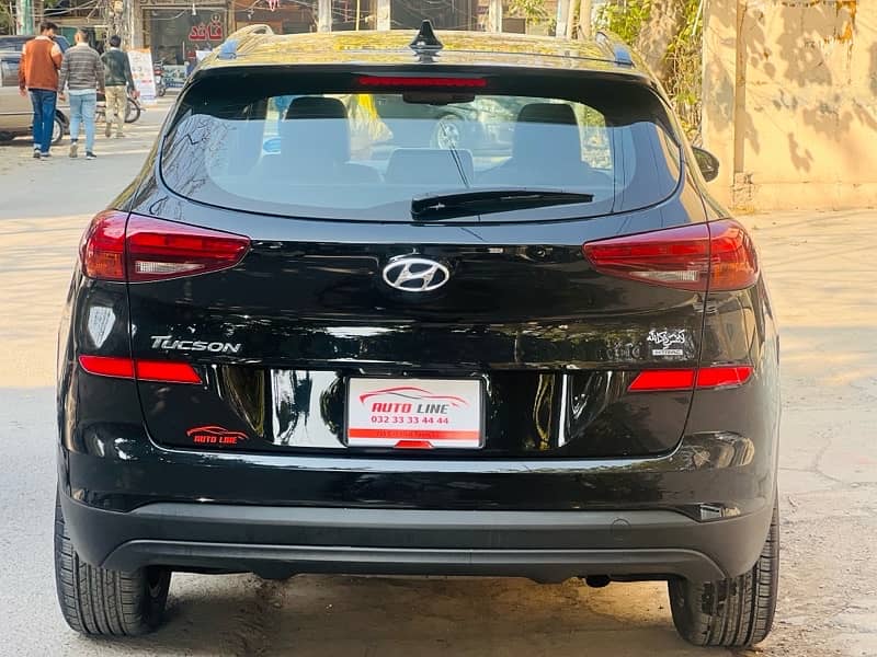 Total Geniune Hyundai Tucson AWD 2023 Model 4