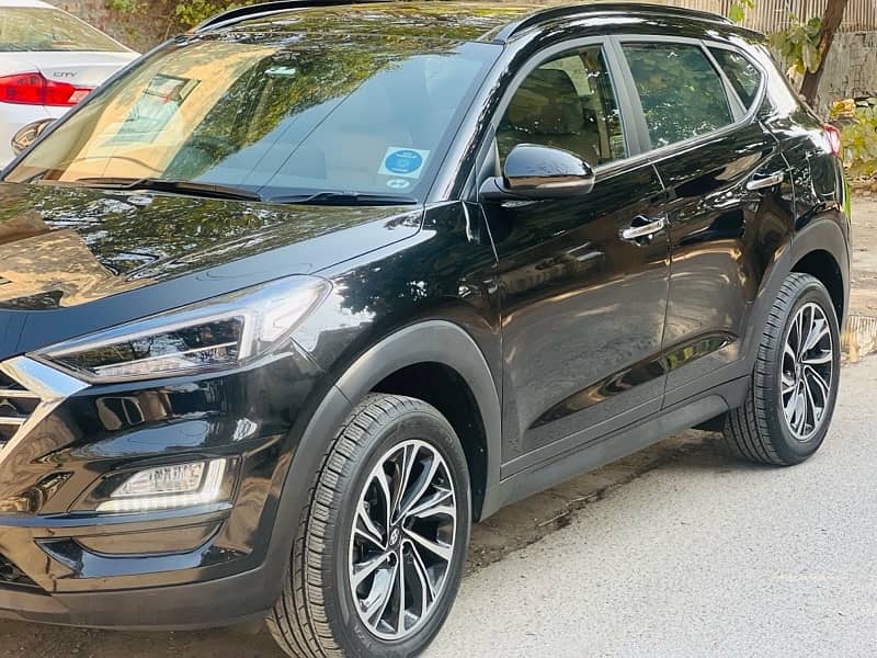 Total Geniune Hyundai Tucson AWD 2023 Model 5