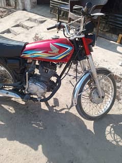 Honda 125 2018 negotiable