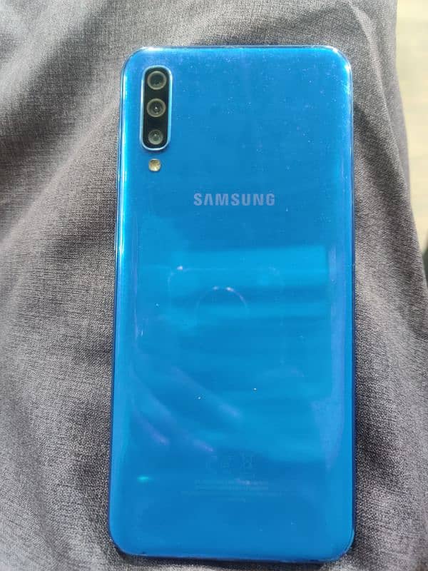 Samsung A50 6gb 128gb 0