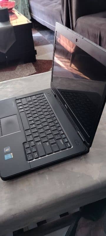 Dell Latitude core i 5 4th generation 2