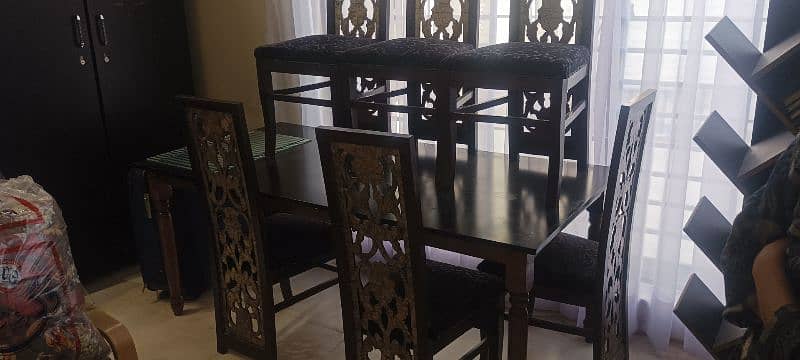 Interwood dining table solid wood 1