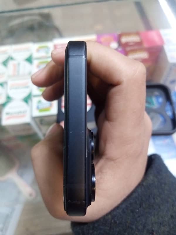 i phone 15 128Gb nonpta 2 mnth sim working 0