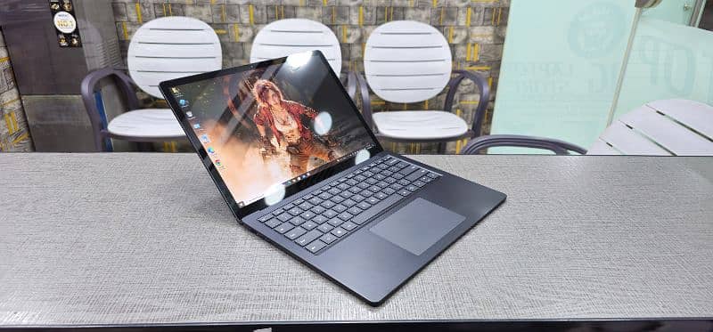 Microsoft surface Laptop 4  Core i5 11th Generation 5