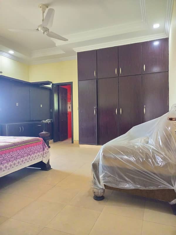 Non furnished 1kanal upper portion for Rent in bahria town phase 1 17