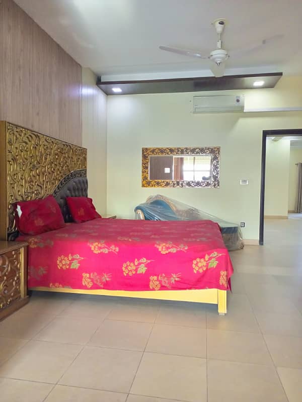 Non furnished 1kanal upper portion for Rent in bahria town phase 1 10