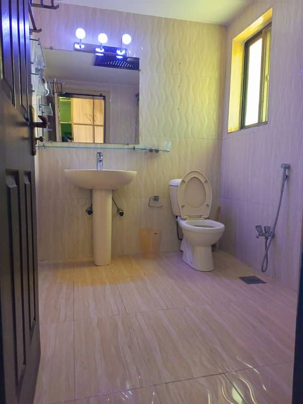 Non furnished 1kanal upper portion for Rent in bahria town phase 1 25