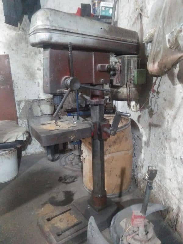 Lathe Machine, Welding plant and Big Drill Machine 5