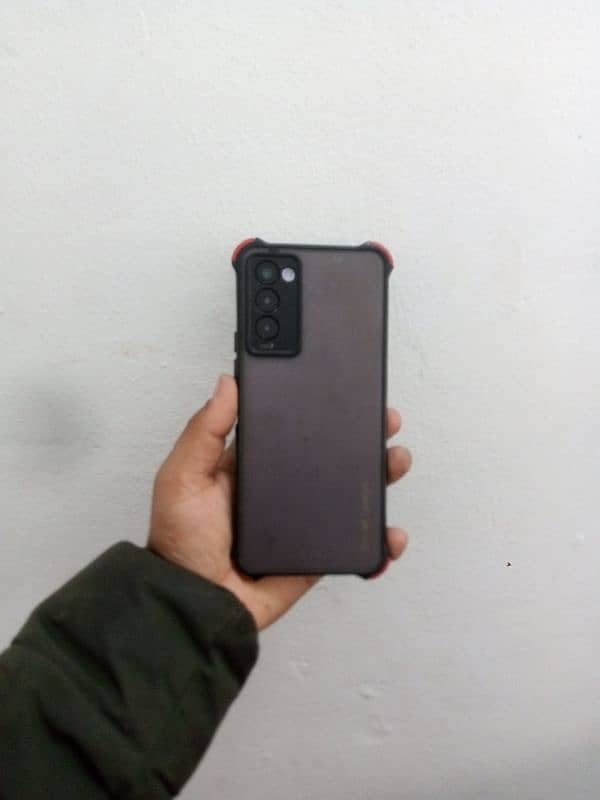 tecno camon 18t 4gb 128gb only finger nai chalta 7