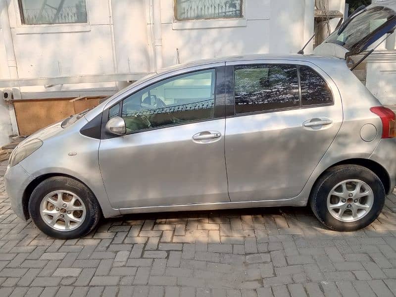 Toyota Vitz 2006 15