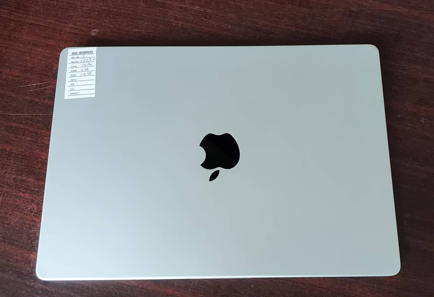 MACBOOK M2 PRO 2023 14" 16GB RAM 512GB SSD 1