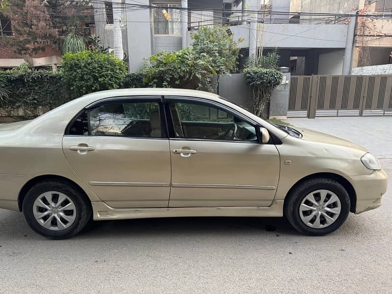 Toyota Corolla Altis 2006 4