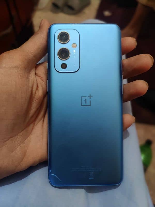 OnePlus 9 8/128gb 2